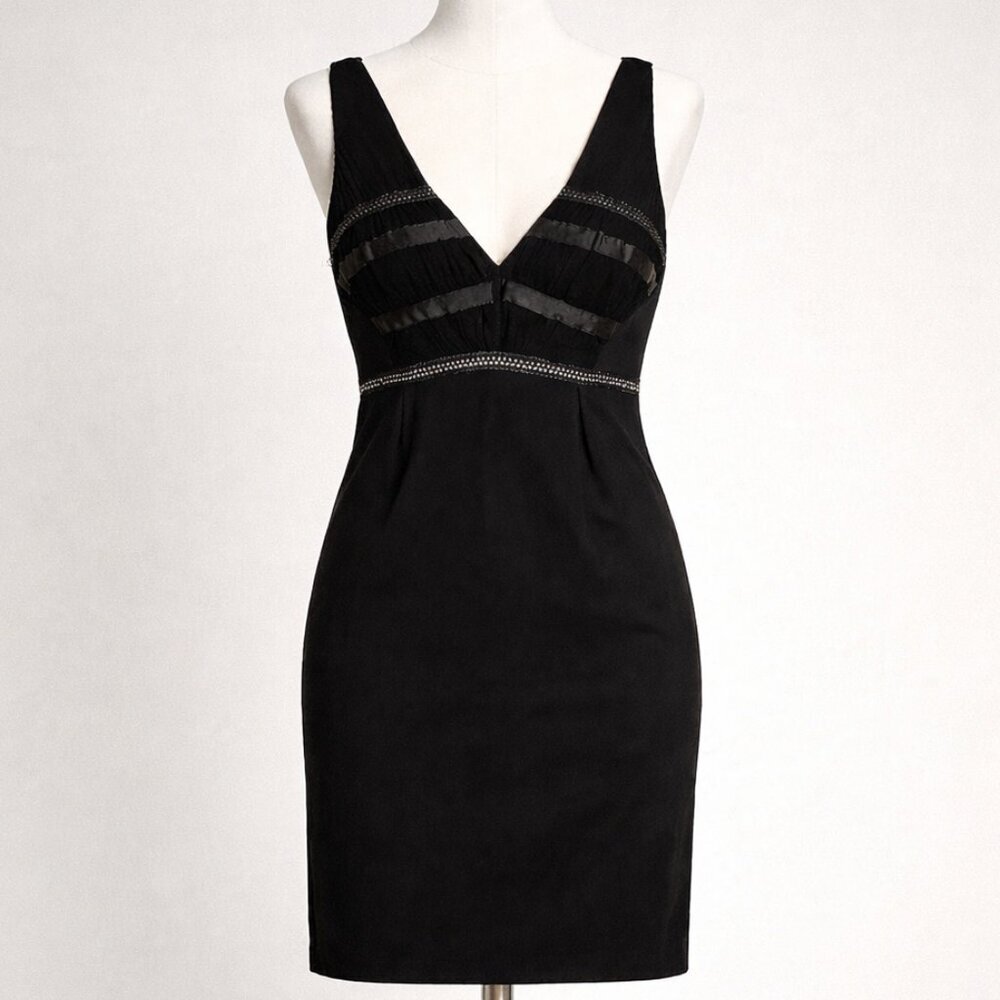 Reiss Eloise Black Sleeveless Satin Short Dress Braid Trim Pleated Bodice Size 0